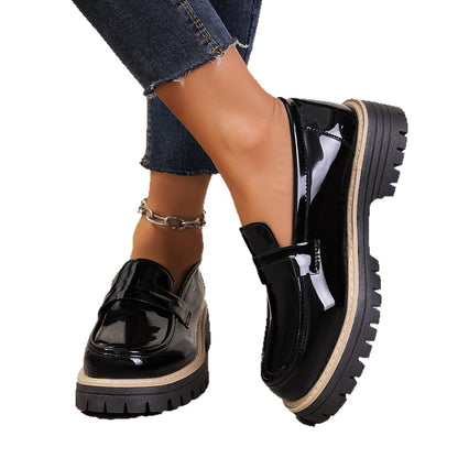 Scarpe Ortopediche Aggraziate dal Look Moderno