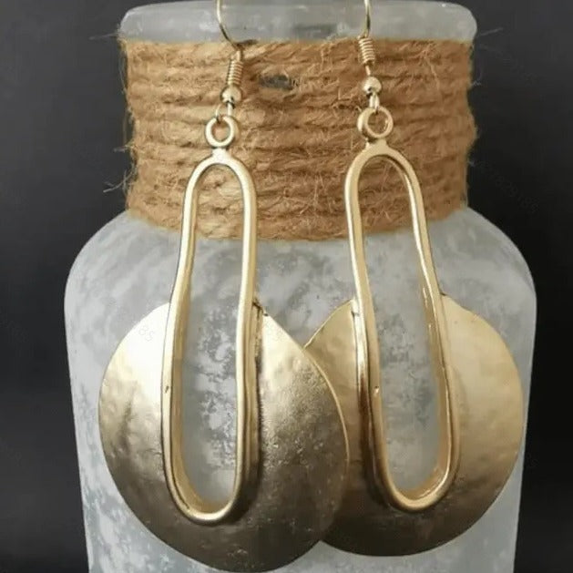 Orecchino romantico per momenti speciali