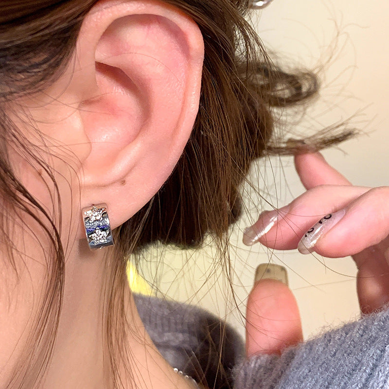 Orecchino romantico per momenti speciali