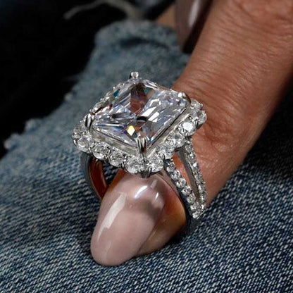 Anello artigianale delicato