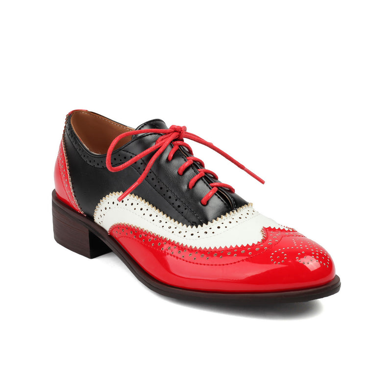 Scarpe Ortopediche Aggraziate dal Look Moderno