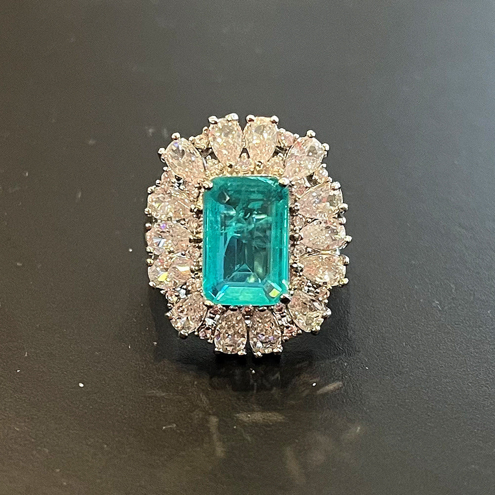 Anello artigianale delicato