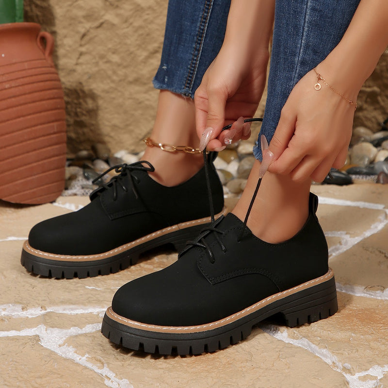 Scarpe Ortopediche Aggraziate dal Look Moderno