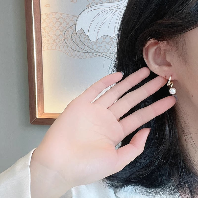 Perla Orecchino bellissimo con stile unico