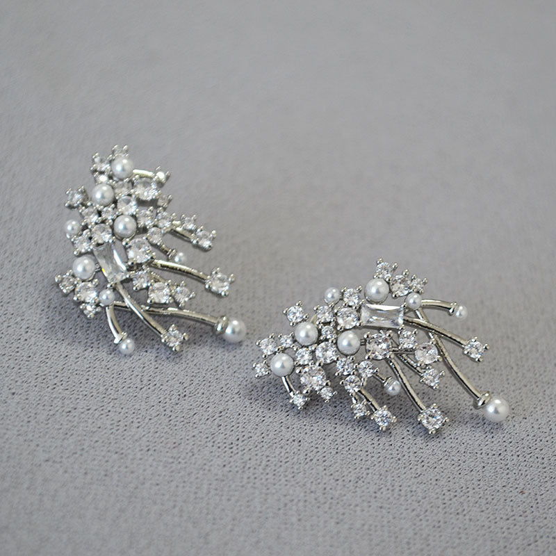 Argento Orecchino stupendo per uso quotidiano