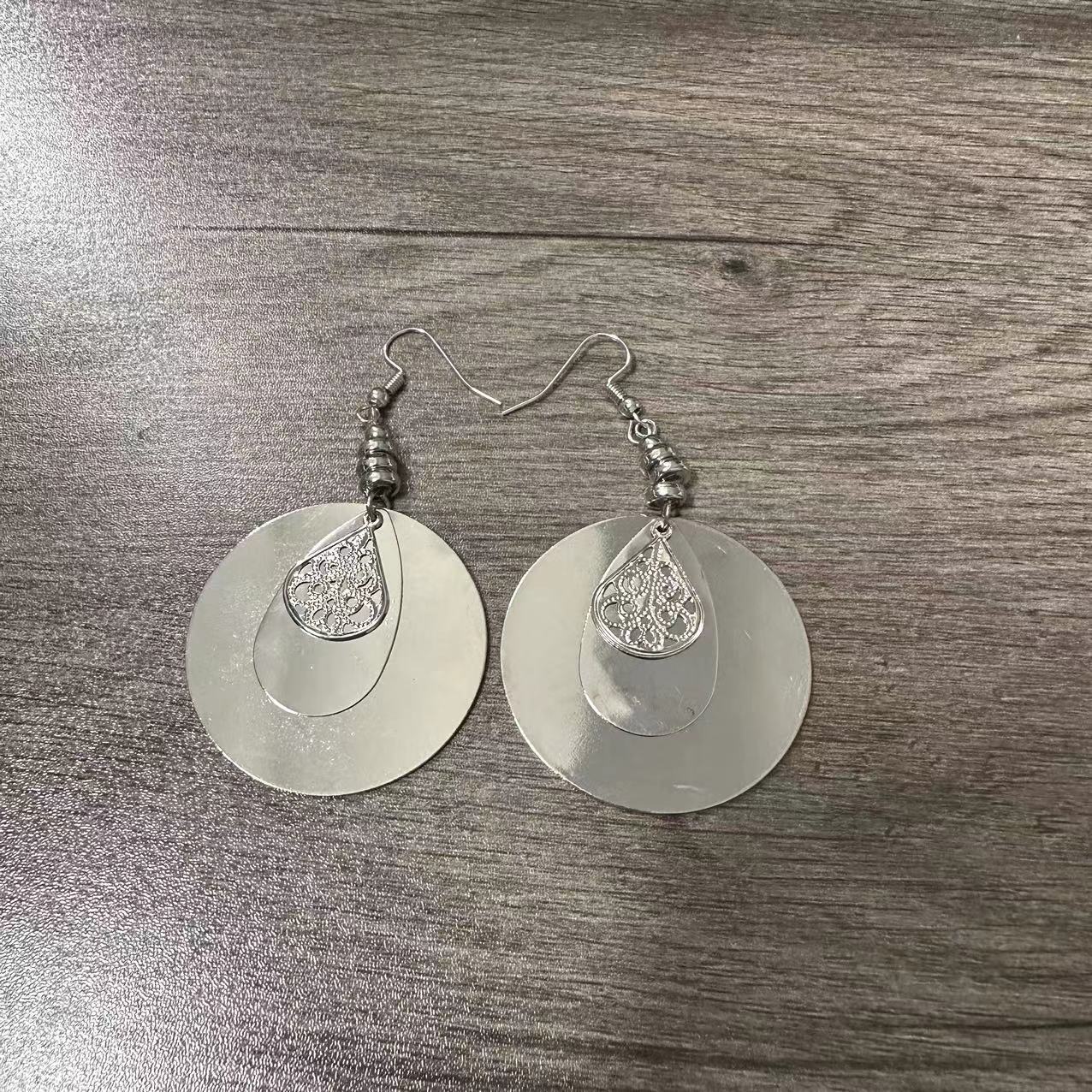 Orecchino stupendo per uso quotidiano