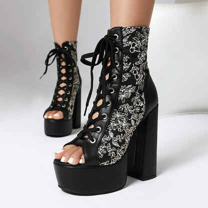 Stivali Ortopediche Aggraziate dal Look Moderno