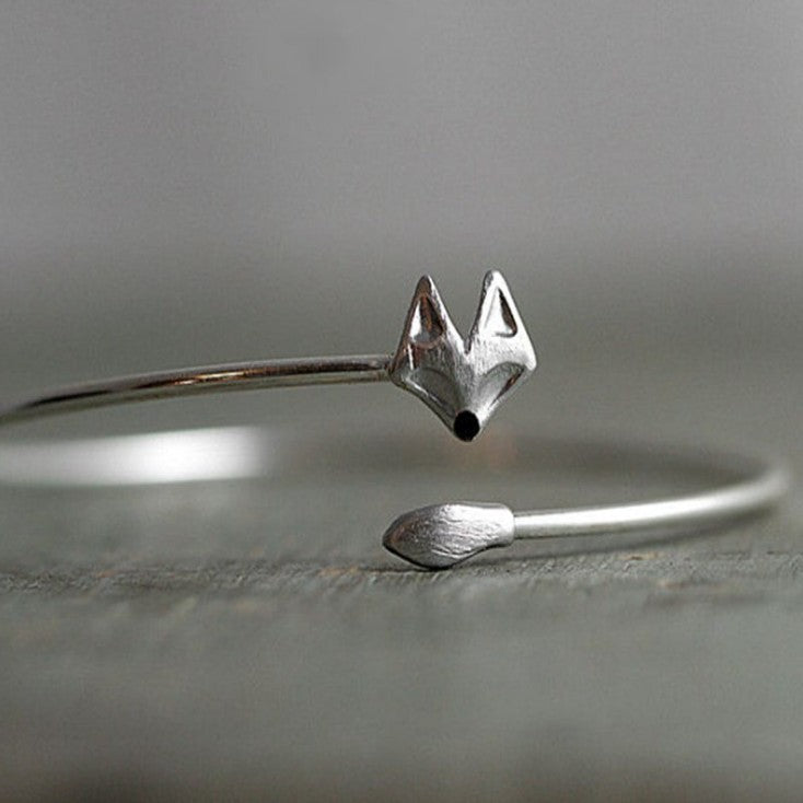 Bracciale bellissimo con stile unico