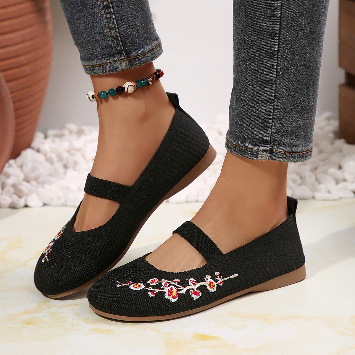 Scarpe Ortopediche Aggraziate dal Look Moderno