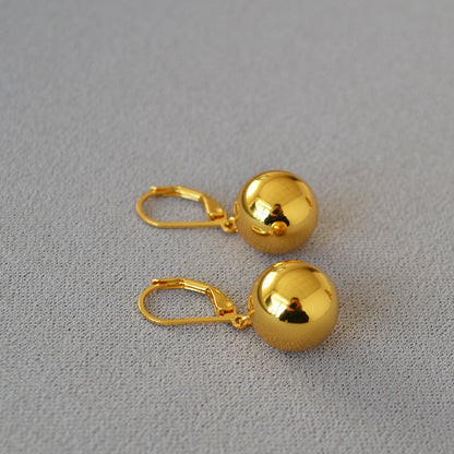 Oro Orecchino affascinante per ogni occasione