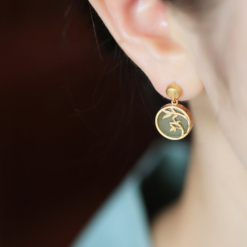 Argento Orecchino bellissimo con stile unico