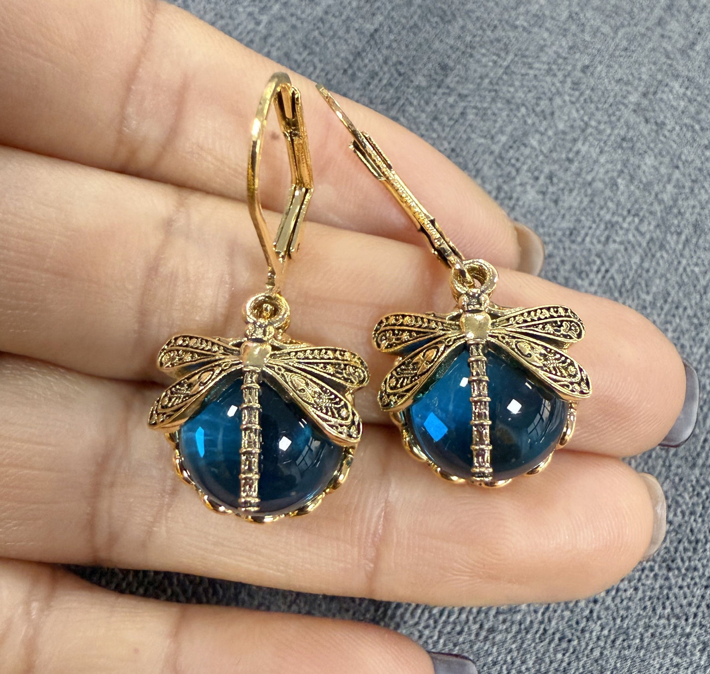 Orecchino romantico per momenti speciali