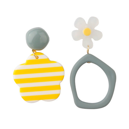 Orecchino bellissimo con stile unico