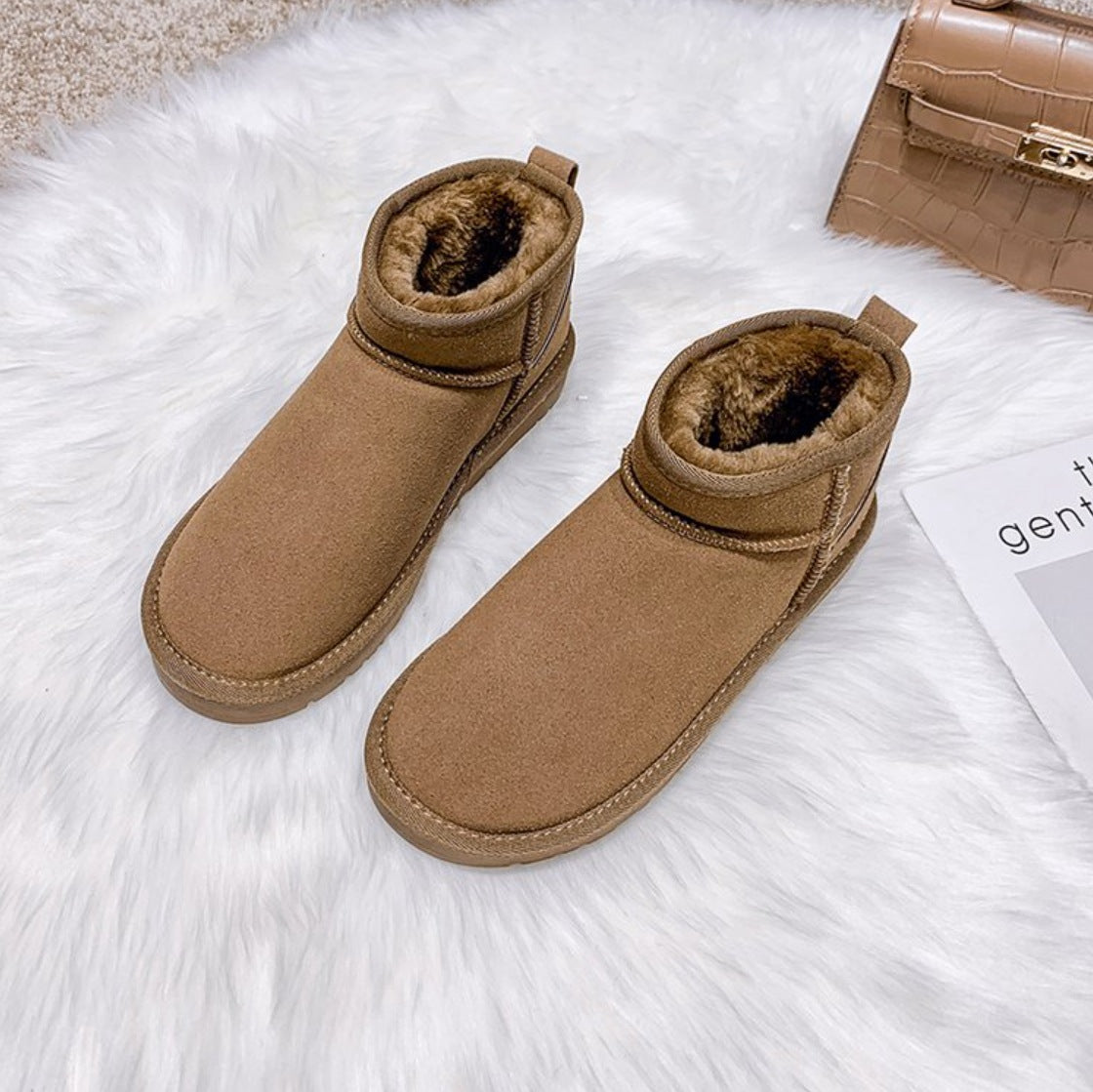 Stivali Ortopediche Aggraziate dal Look Moderno