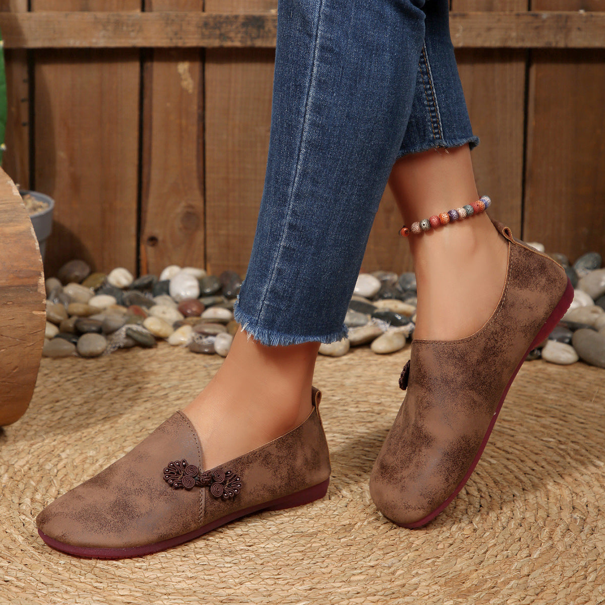 Scarpe Ortopediche Aggraziate dal Look Moderno