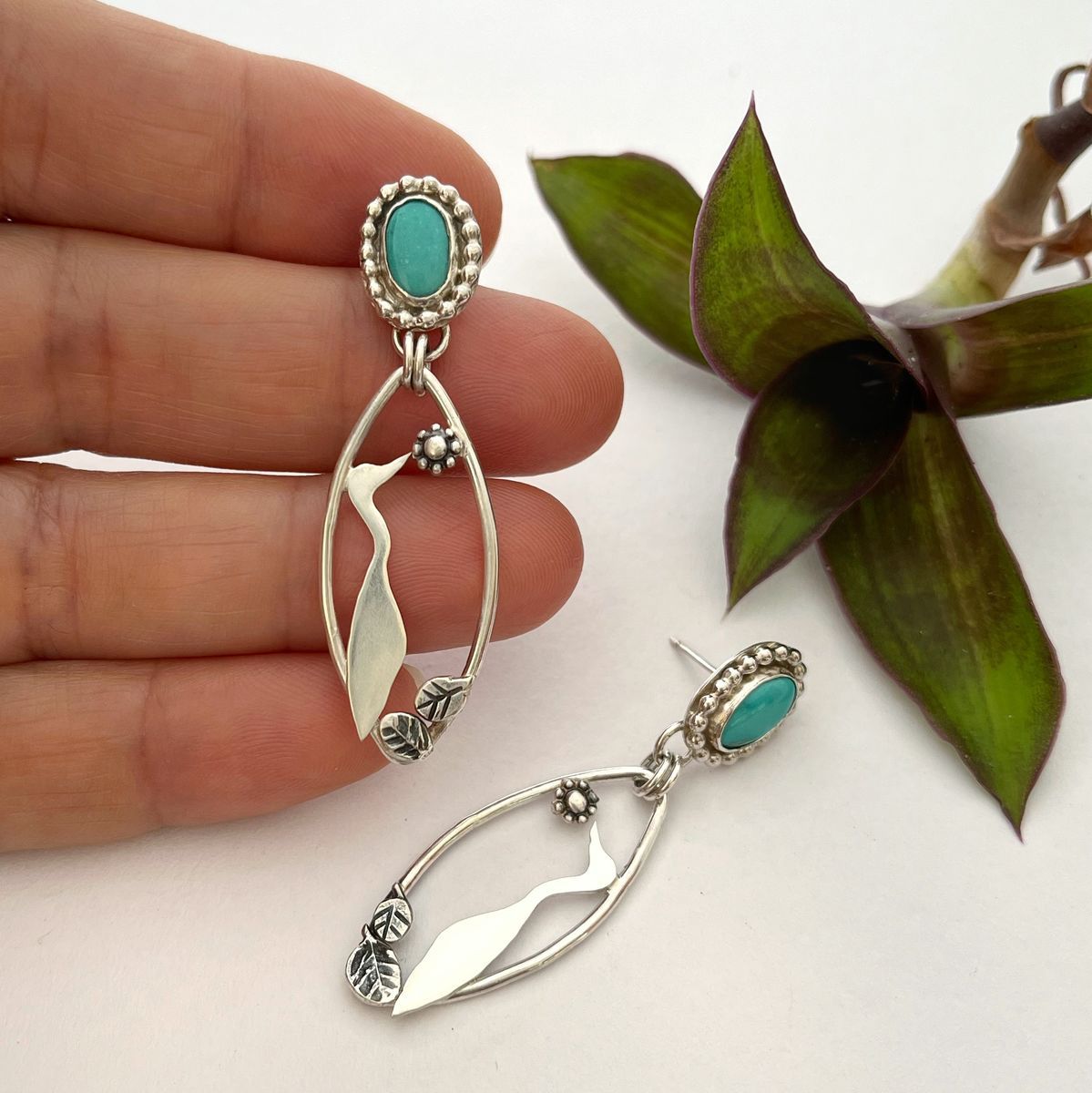 Orecchino artigianale delicato