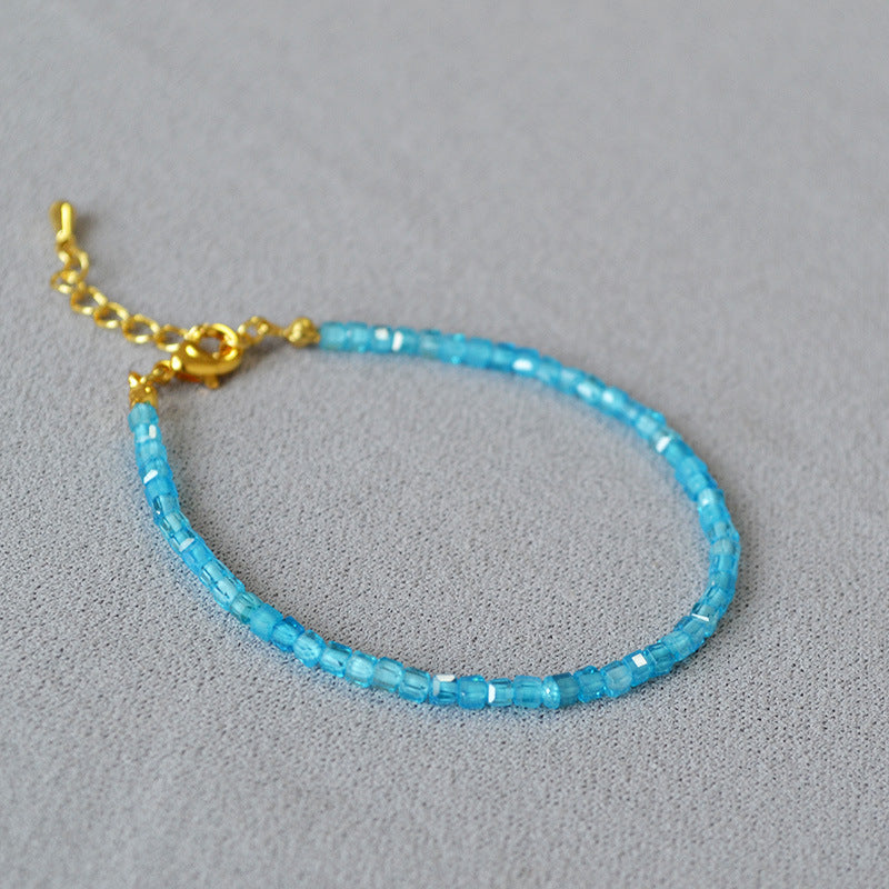 Bracciale bellissimo con stile unico