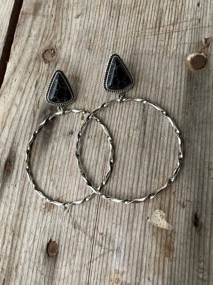 Argento Orecchino bellissimo con stile unico