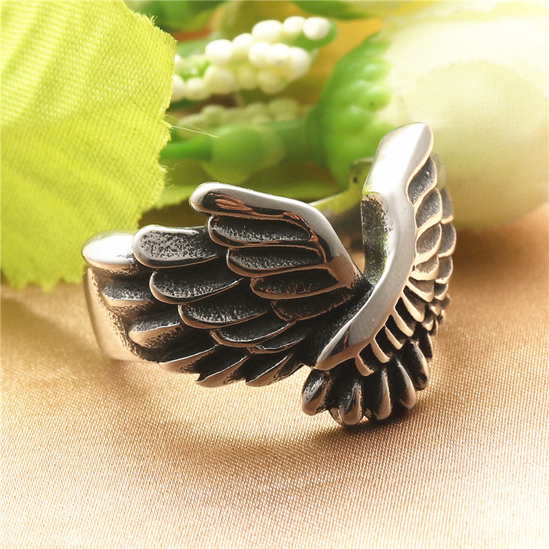 Anello affascinante per ogni occasione