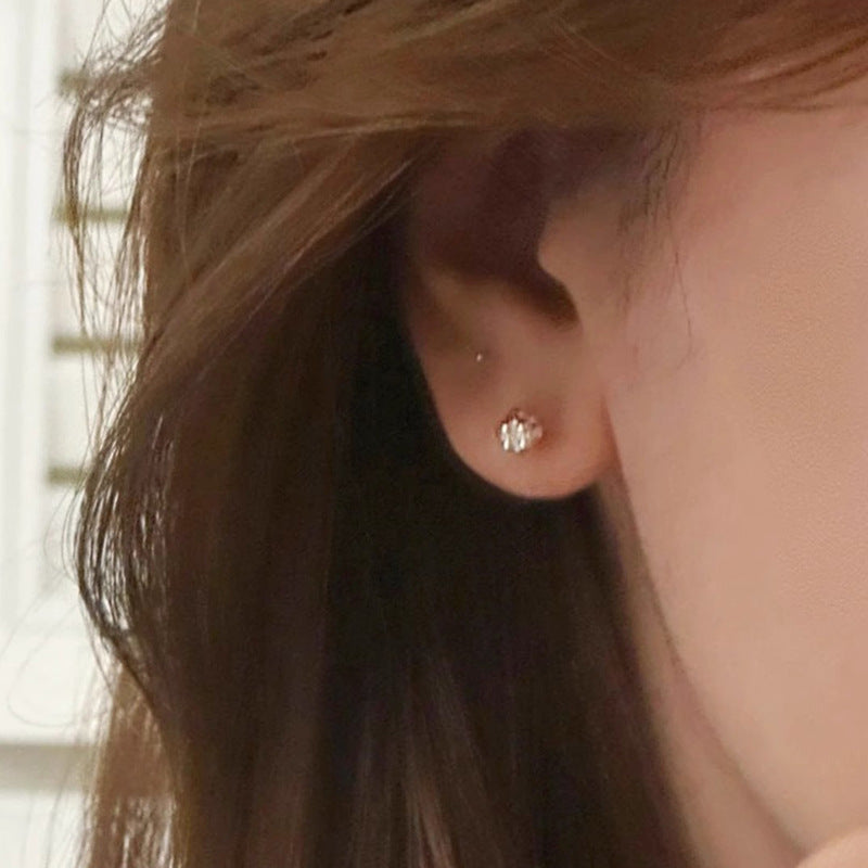 Orecchino vintage fatto a mano