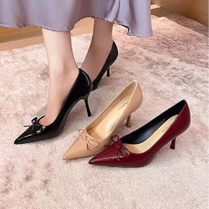 Scarpe Ortopediche Aggraziate dal Look Moderno