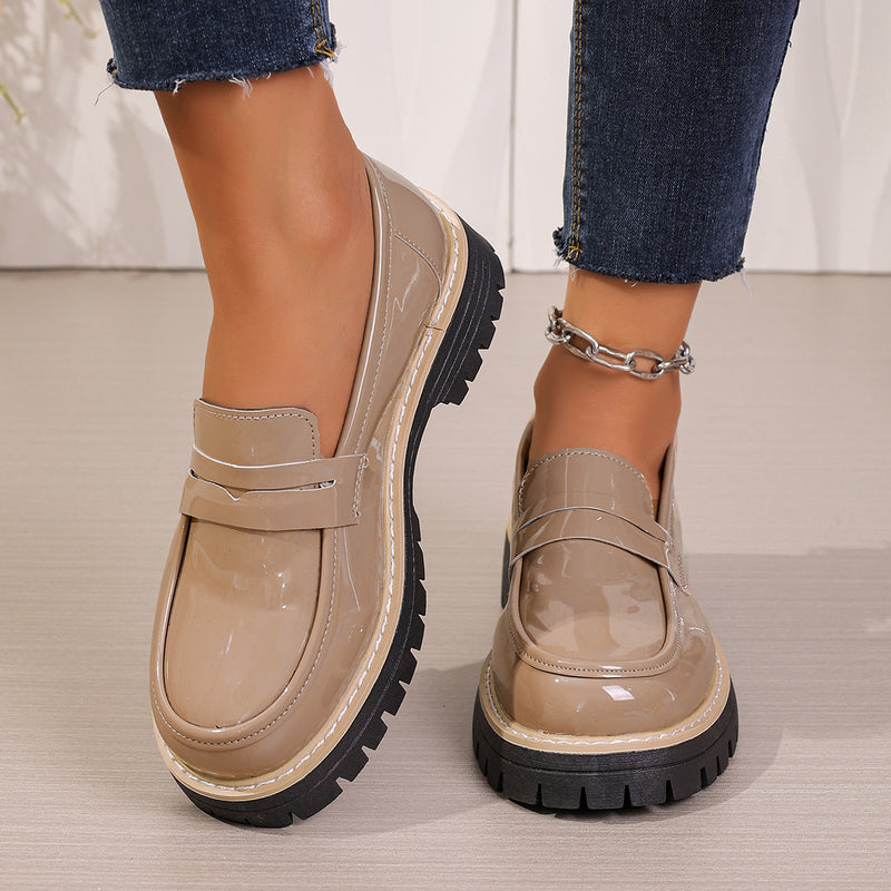 Scarpe Ortopediche Aggraziate dal Look Moderno