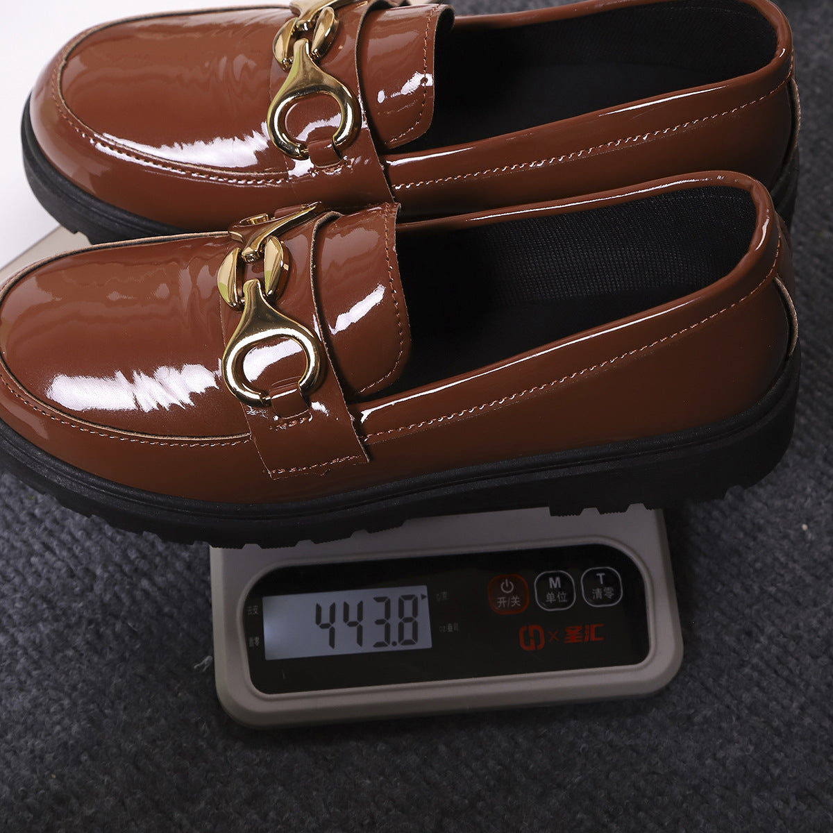 Scarpe Ortopediche Ispirate al Vintage