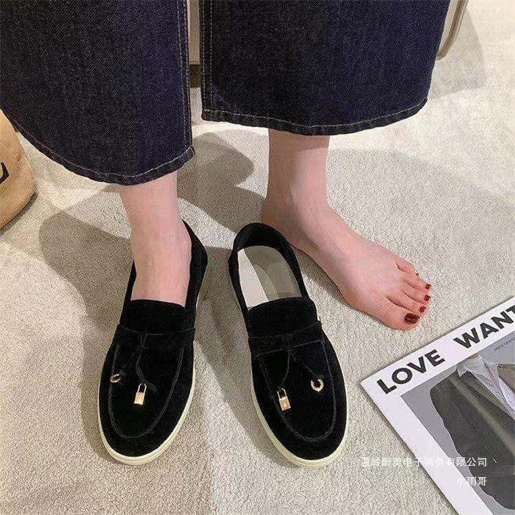 Scarpe Ortopediche Ispirate al Vintage