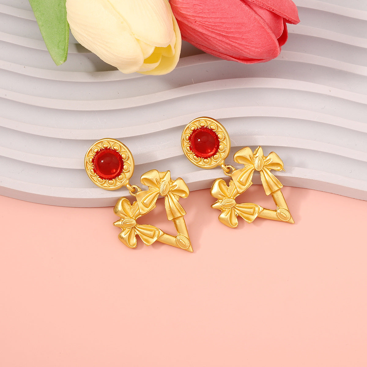 Orecchino vintage fatto a mano