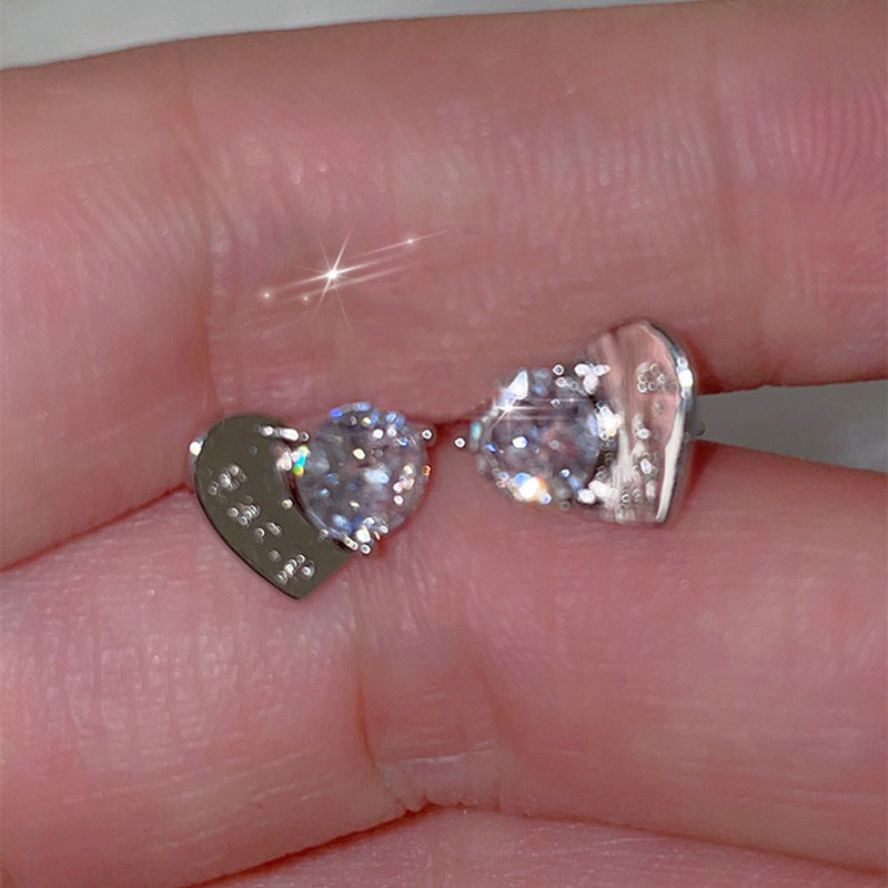 Orecchino romantico per momenti speciali