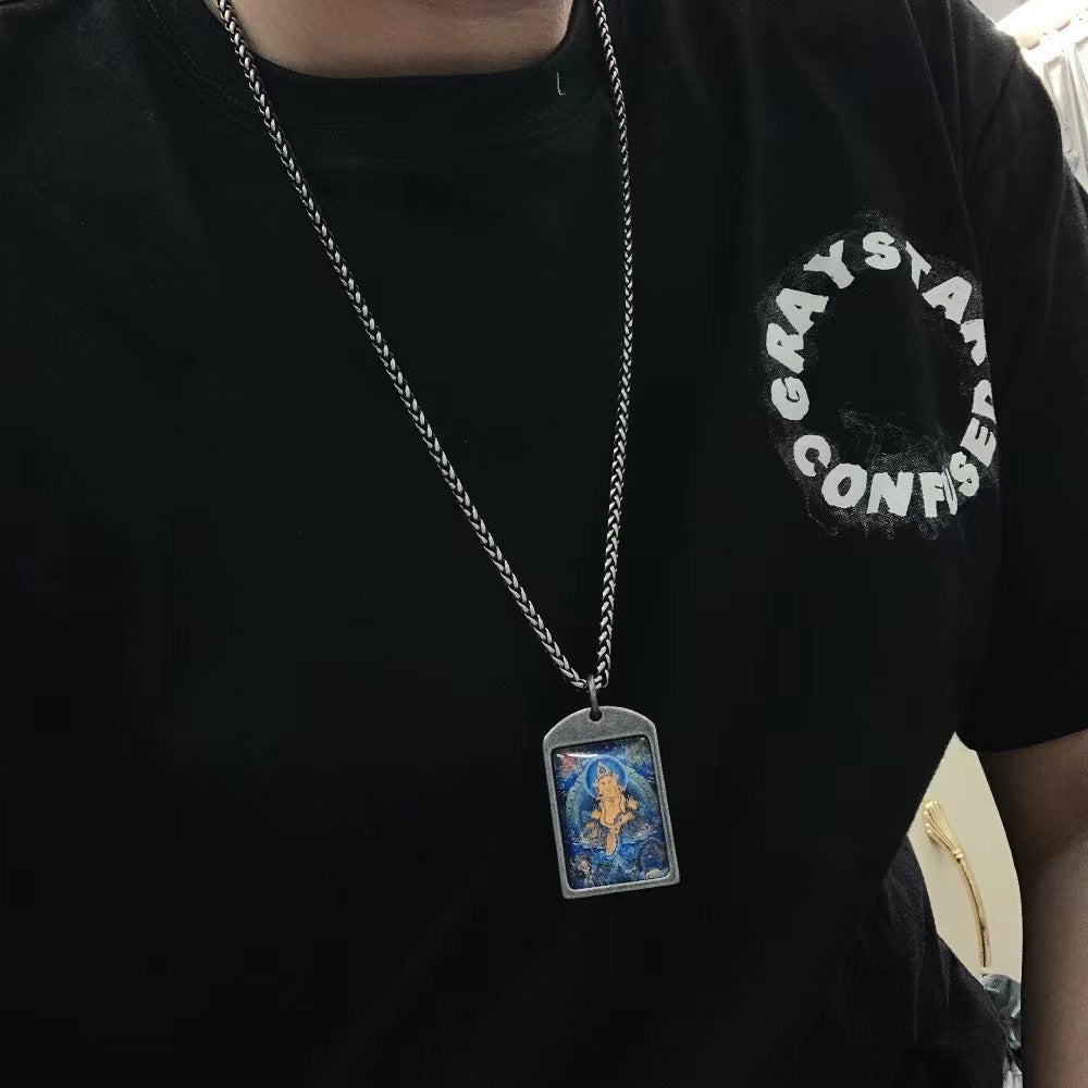 Ciondolo classico dal fascino senza tempo