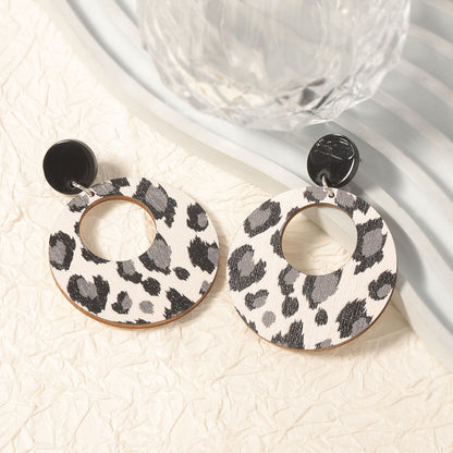 Orecchino classico dal fascino senza tempo