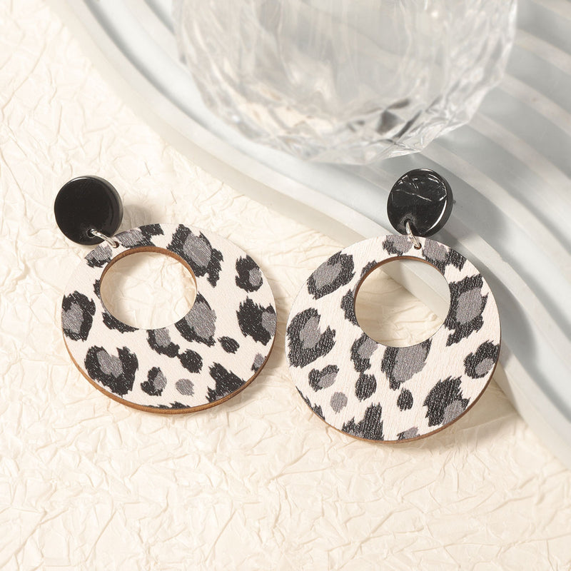 Orecchino classico dal fascino senza tempo