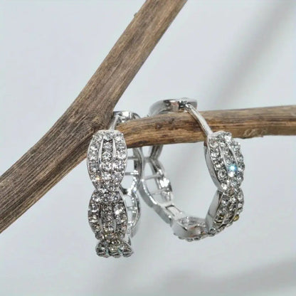 Orecchino elegante per ogni occasione