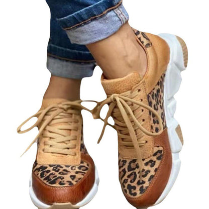Scarpe Ortopediche Aggraziate dal Look Moderno