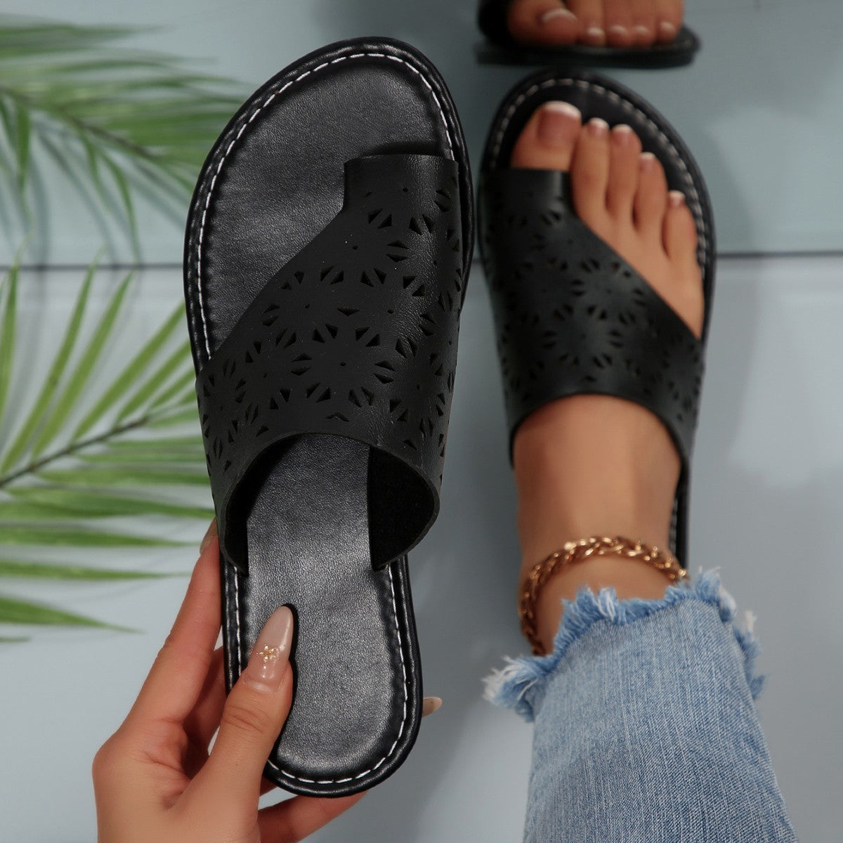 Sandali Ortopediche Aggraziate dal Look Moderno