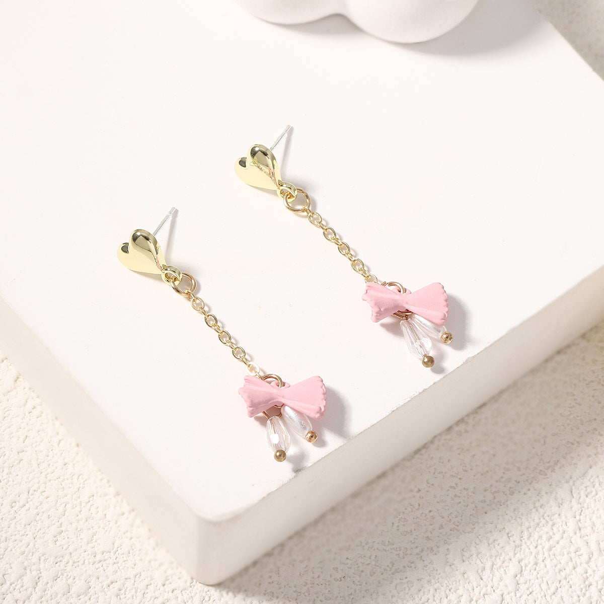 Orecchino elegante per ogni occasione