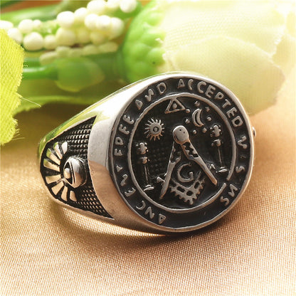 Anello classico dal fascino senza tempo