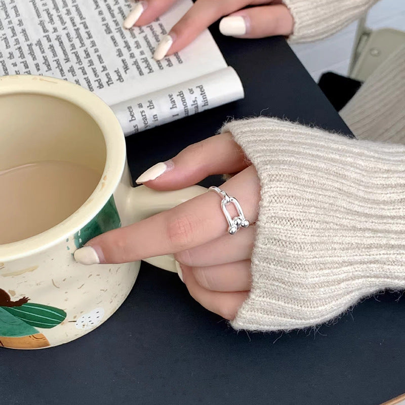 Anello elegante per ogni occasione