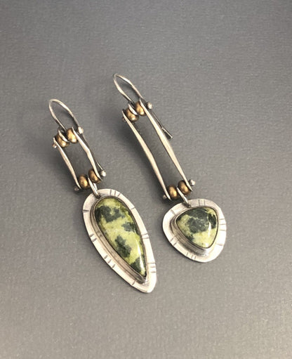 Orecchino elegante per ogni occasione