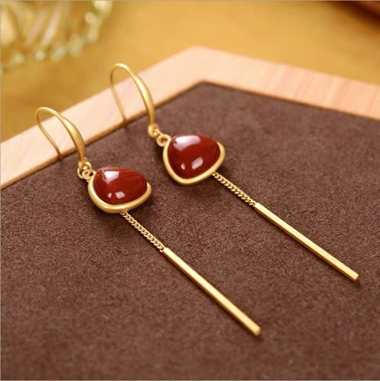 Oro Orecchino artigianale delicato