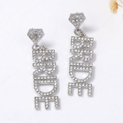 Orecchino elegante per ogni occasione