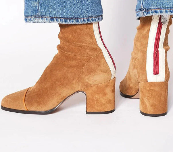 Stivali ortopedici aggraziati per un look moderno