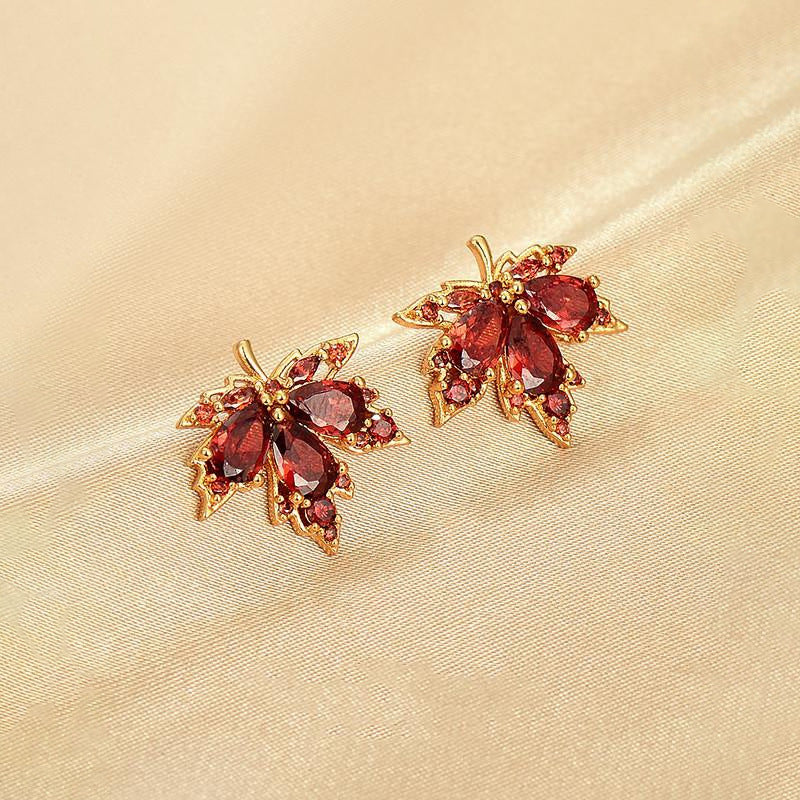 Orecchino vintage fatto a mano