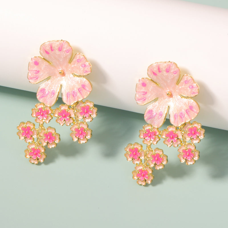 Orecchino artigianale delicato