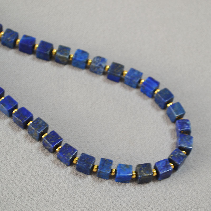 Collana classico dal fascino senza tempo