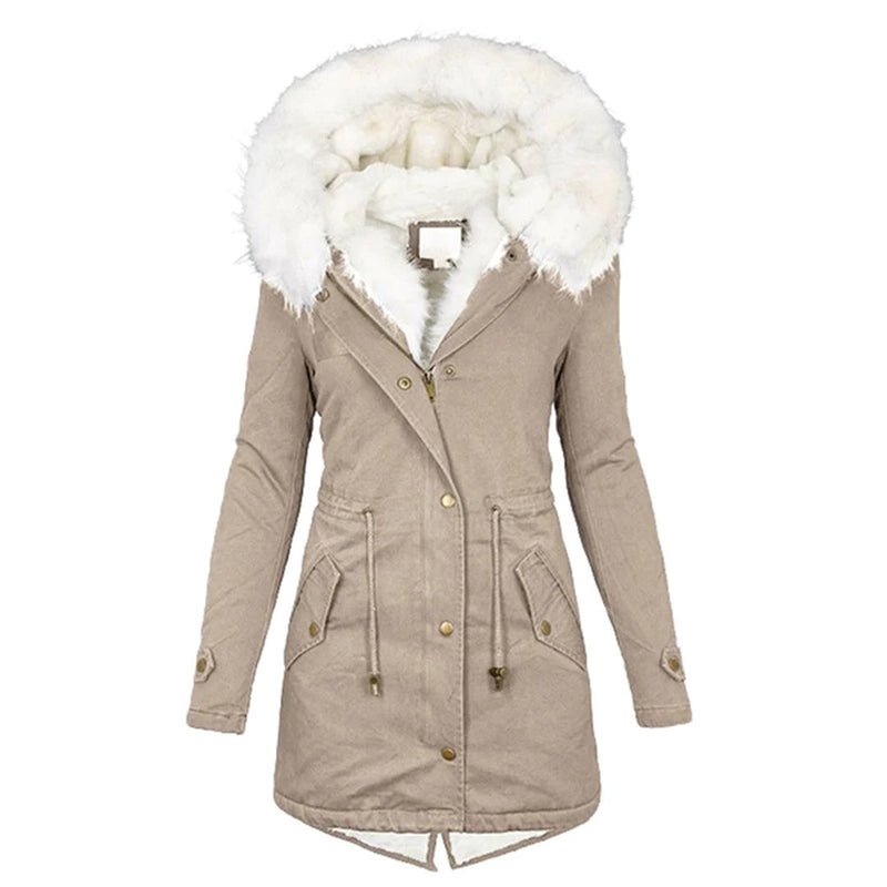 LP | Cappotto caldo ed elegante con cappuccio di pelliccia