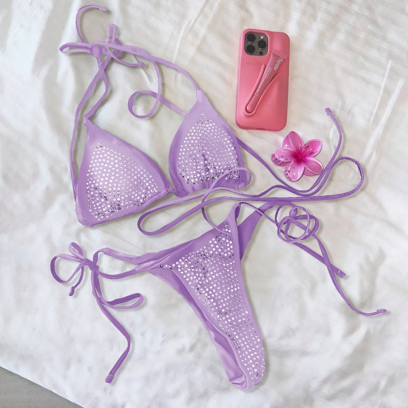 Beautifully Finished Bikini in a Timeless Design
