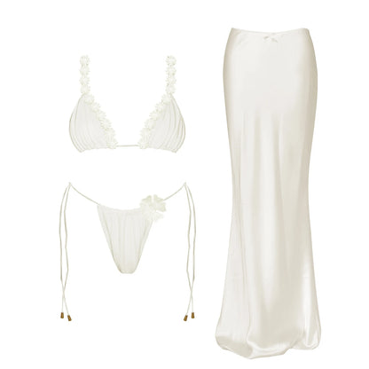 Casually Bikini With a Refined Edge