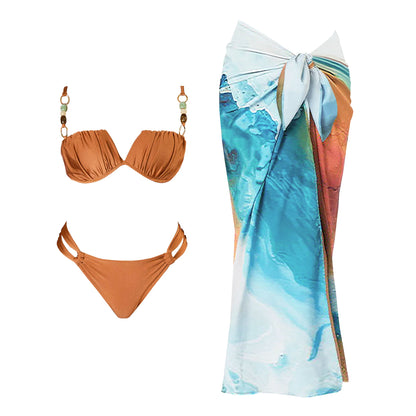 Casually Bikini With a Refined Edge